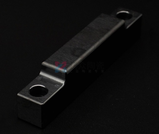 不同材質的黑色陶瓷有些什么特點呢？（圖）