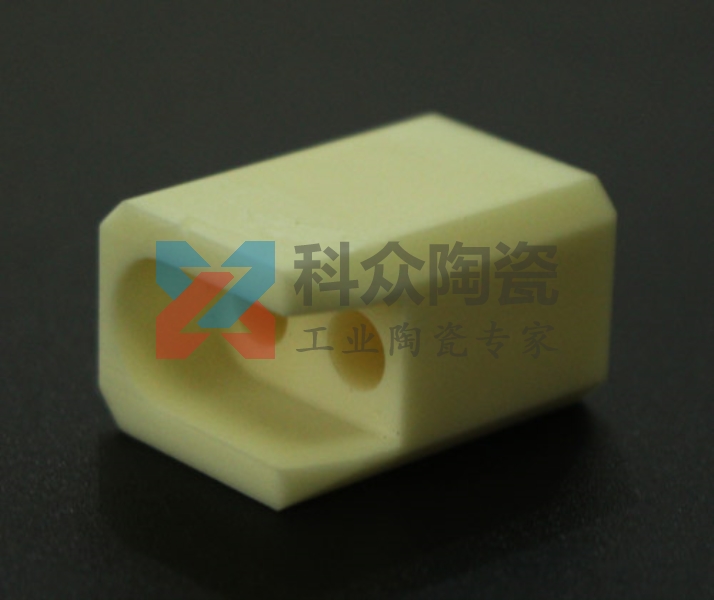 99氧化鋁的加工硬度與加工脆性怎么樣？